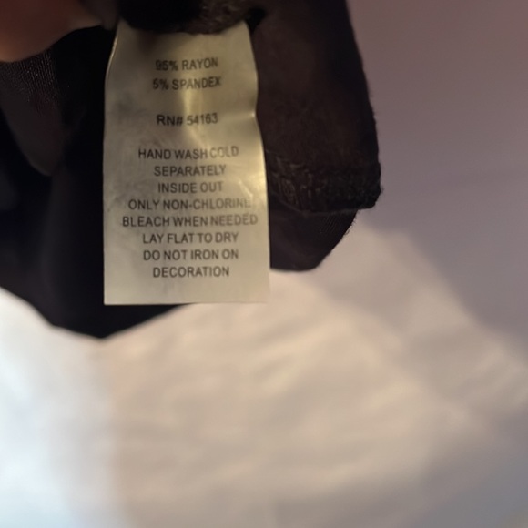 Calvin Klein Black Top Size Small - Picture 5 of 5